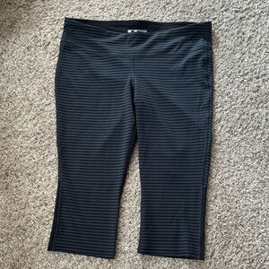 New balance  Striped Capri Leggings